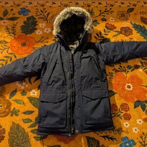 Eddie Bauer Mens water proof, superior down parka, medium size